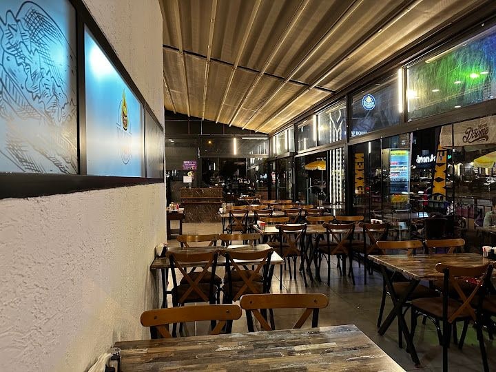 Emr-et Kebap Burger