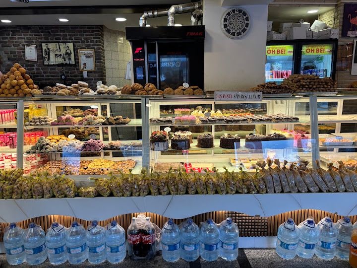 Enver Cafe Simit Sarayı