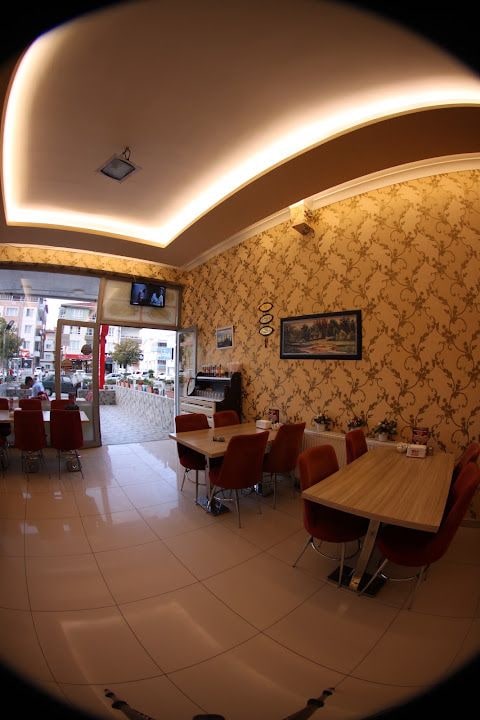 Eroloğulları Pide Kebap Salonu