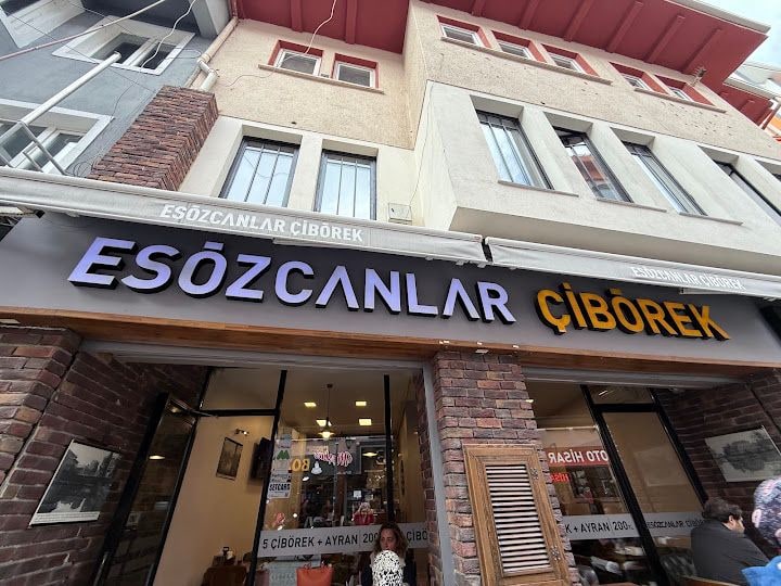 Esözcanlar Çi Börek