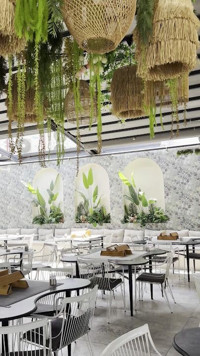 Espada Cafe & Bistro
