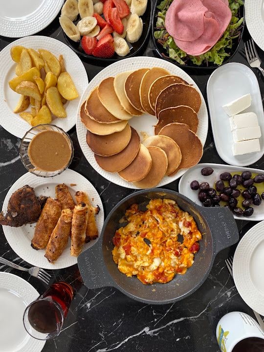 Evce Yemek Evi / Meze - Vejeteryan - Ev Yemekleri