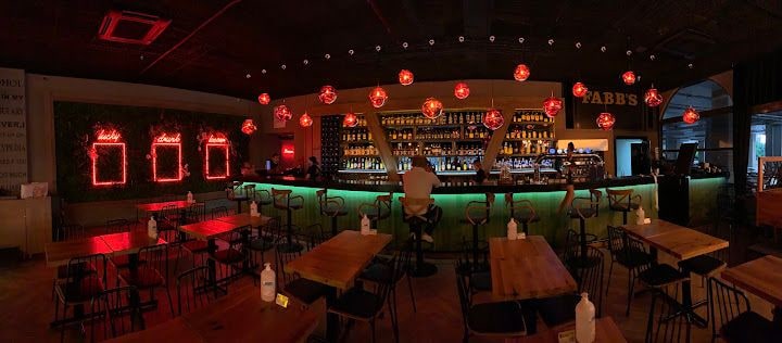 Fabb's Pub