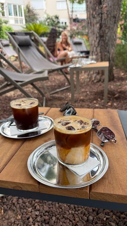 Fabrika Coffee