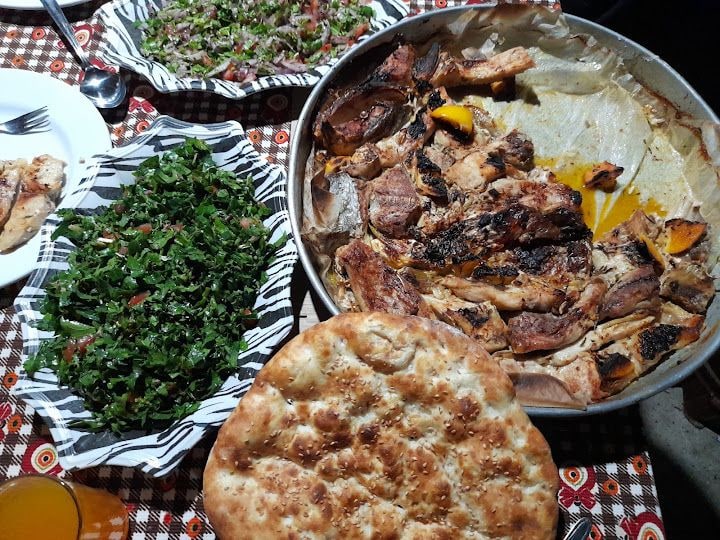 Feride Bacının Yeri Çilek Bahçesi Ve Taş Fırın