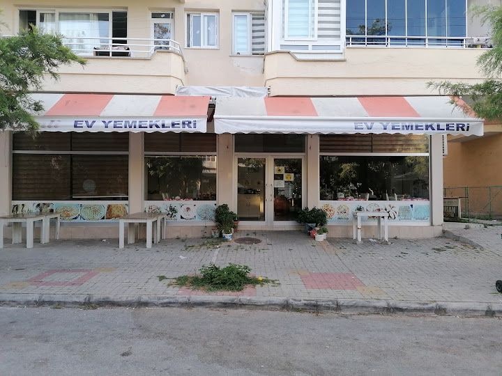 FERIDE SENLI EV YEMEKLERİ