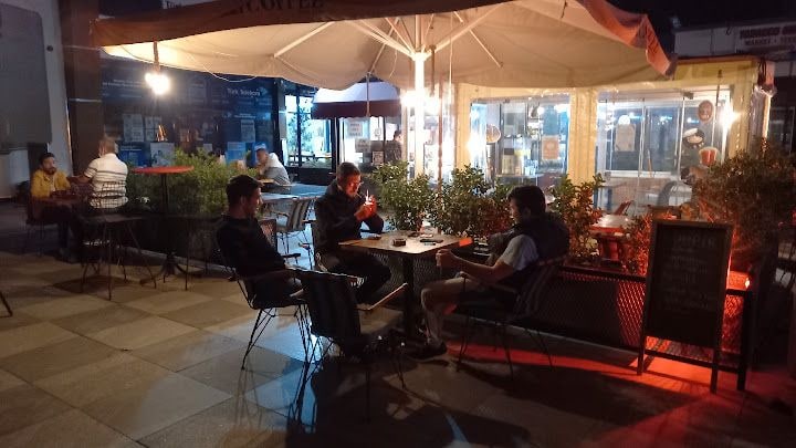 Feris Cafe Bistro