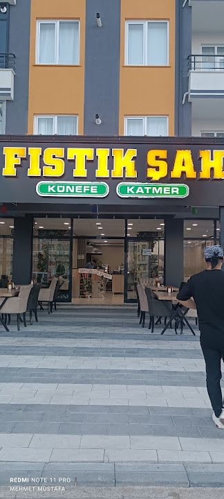 Fistik-şah Künefe Katmer