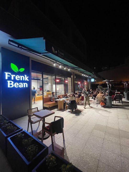 Frenk Bean Coffee & Bakery