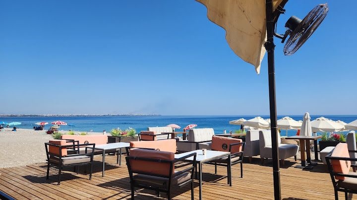 Frida Beach 33