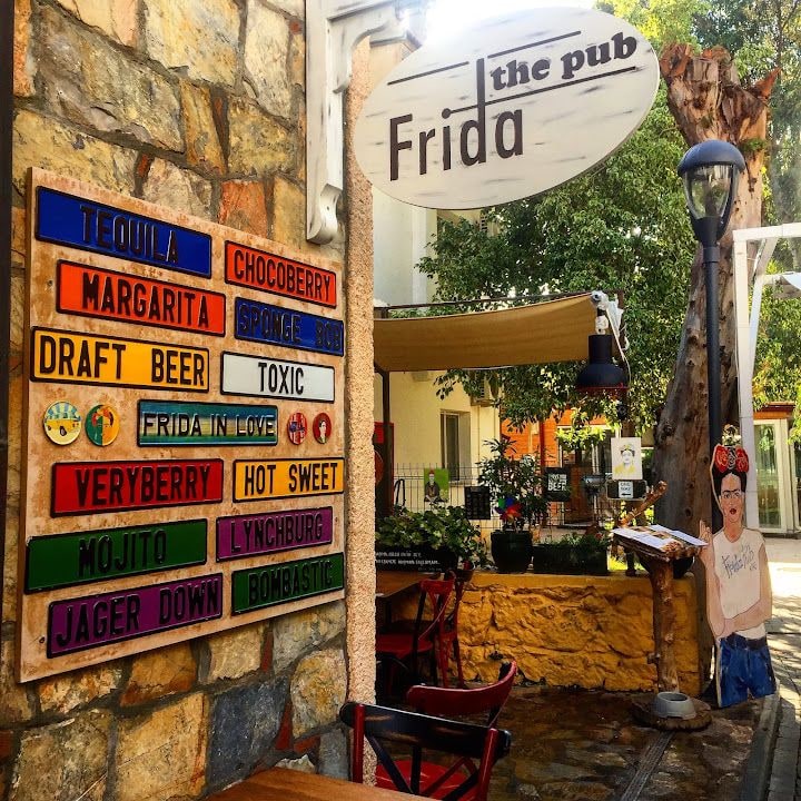 Frida Pub