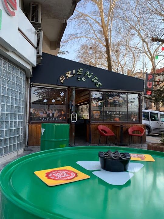 FRIENDS Pub