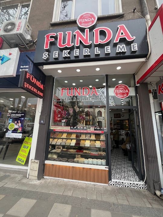 Funda Şekerleme