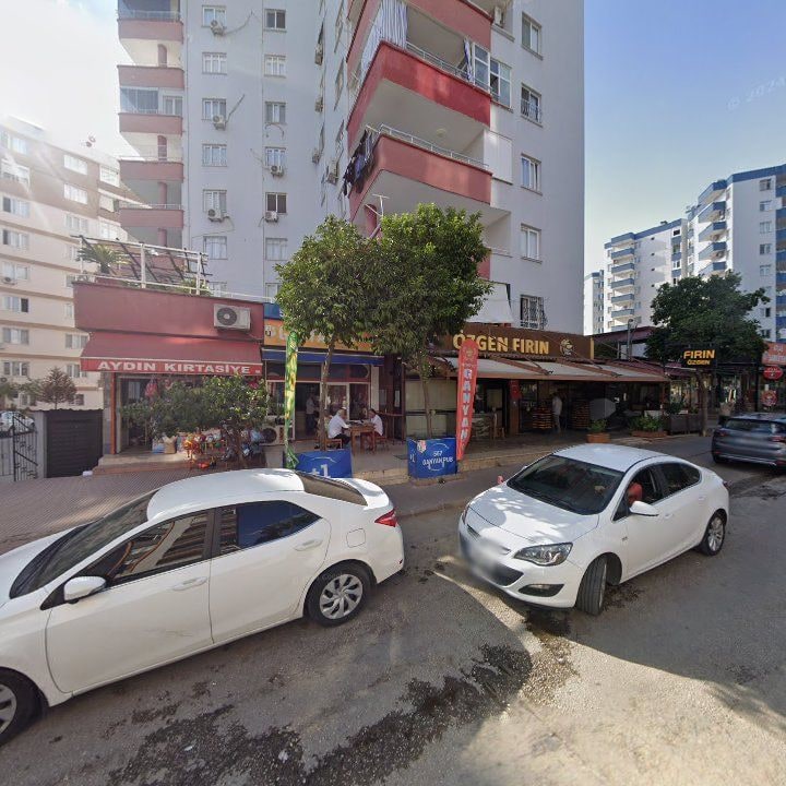 Ganyan Pub