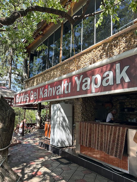 Gardaş Gel Gündüzbey