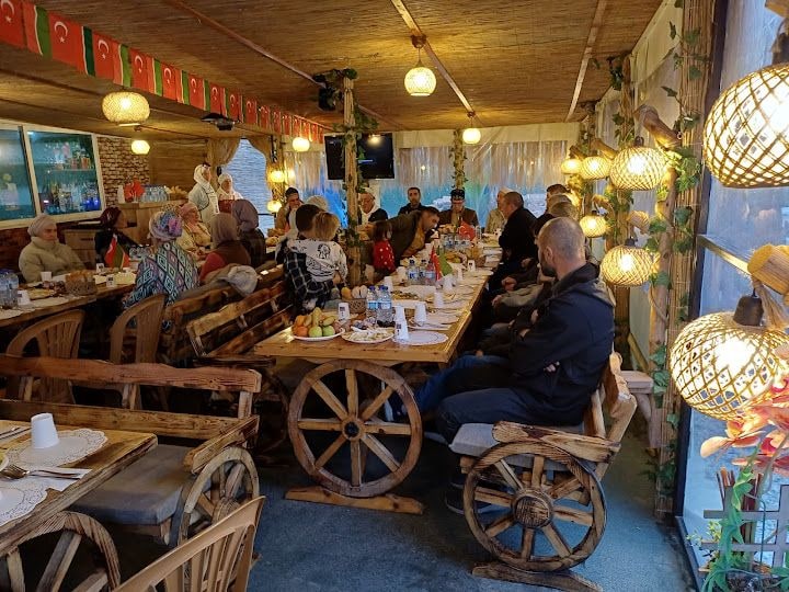 GARDEN RESTARAUNT