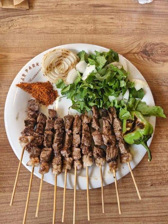 Garpark Meşhur Çine Köftecisi
