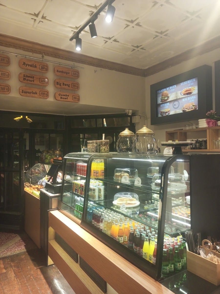 Gatto Coffee & More