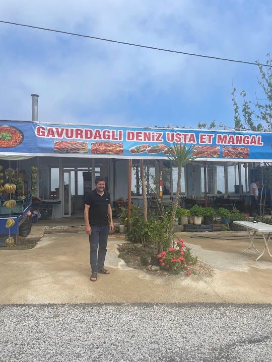 Gavurdağlı Deniz Usta