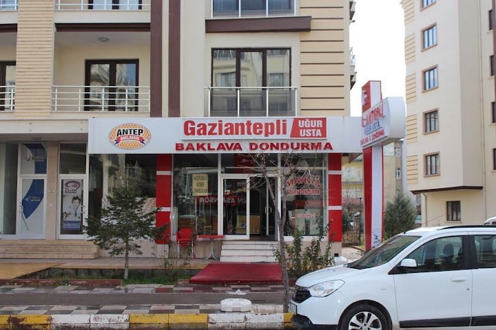 Gaziantepli Uḡur Usta