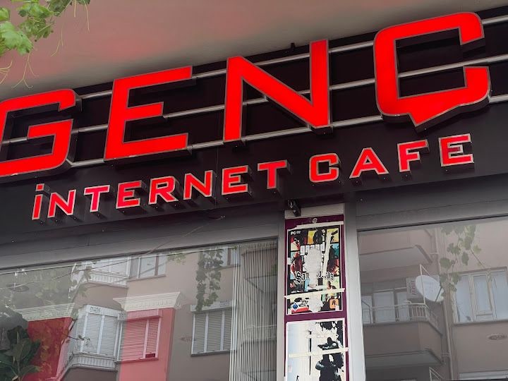 Genç İnternet Cafe