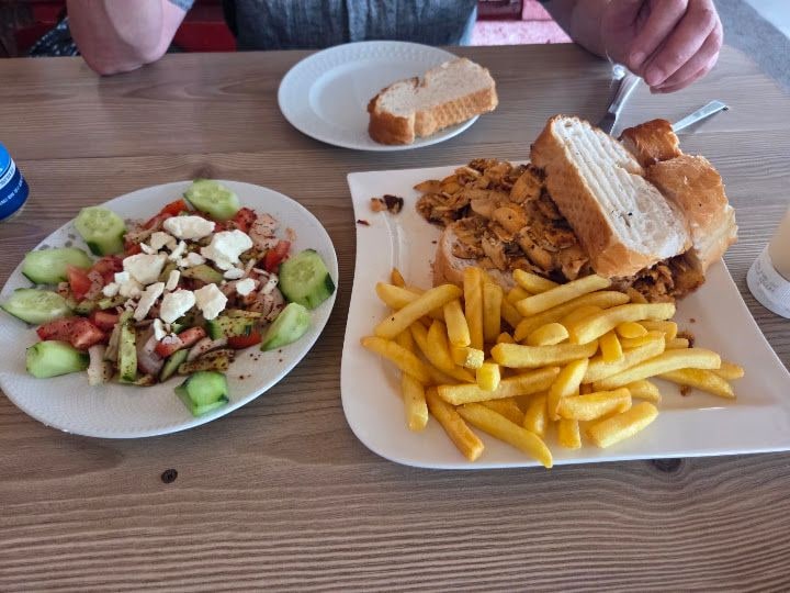 Gizemli Kafe