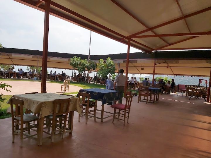 Göcer Cafeterya Restaurant Kahvaltı Bahcesi