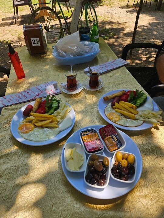 Gönül Bahçesi Cafe & Restaurant Kahvaltı Salonu Nazilli