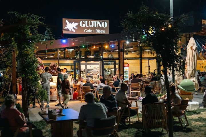 Gujino Cafe Bistro (self servis)