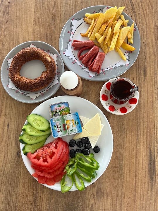 Gülsem Unlu Mamülleri Fırın Ve Kafe