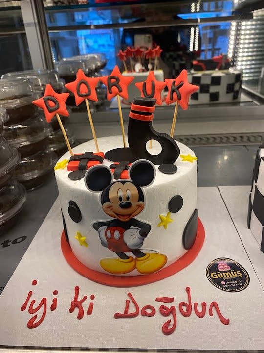 Gümüş Pastanesi