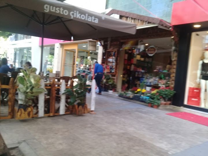 Gusto Çikolata Adana