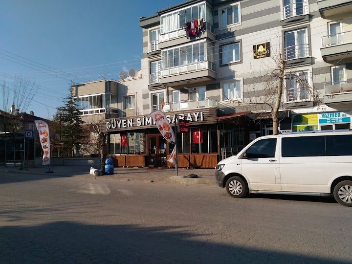 Güven Simit