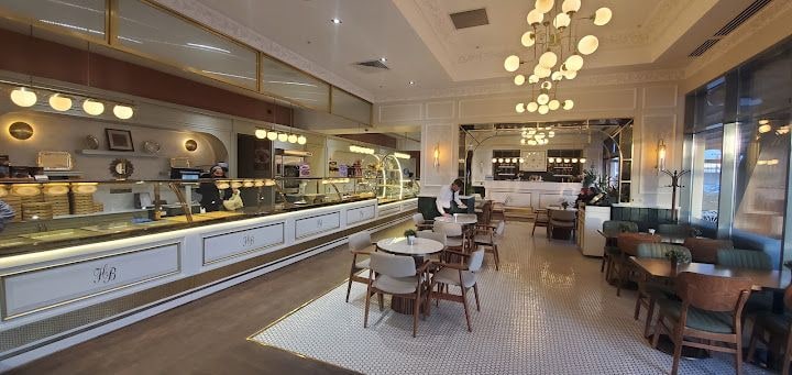 Hacıbaba Vega Cadde AVM - Baklavacı Hacıbaba A.Ş.