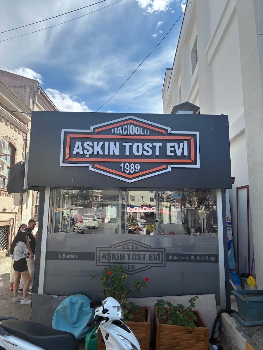 Hacıoğlu Aşkın Tost Evi