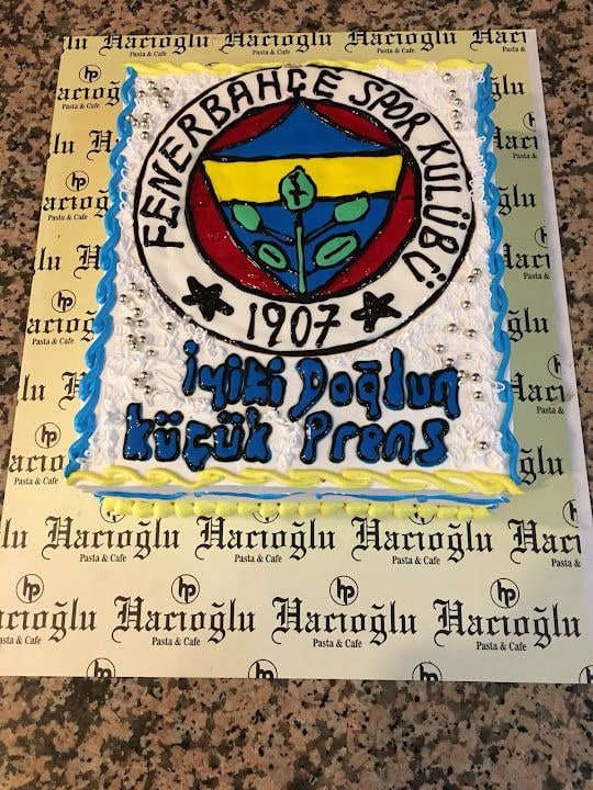 Hacıoğlu Pastanesi