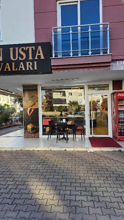 Hakan Usta Baklavaları Ahatlı