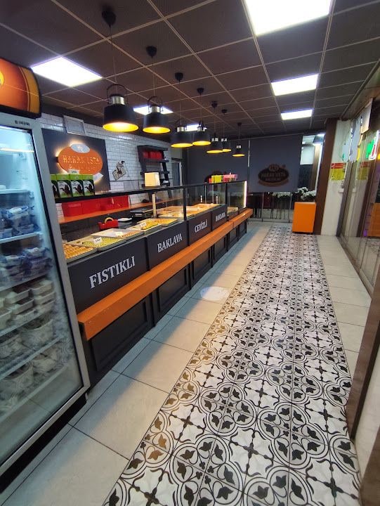Hakan Usta Baklavaları Etiler