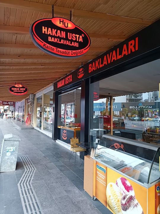 Hakan Usta Baklavaları Serik Şubesi