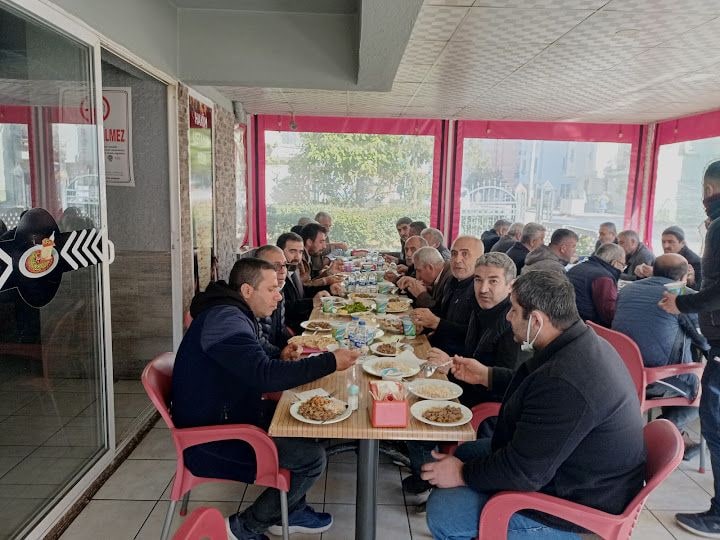 Hakim Usta'nın Yeri