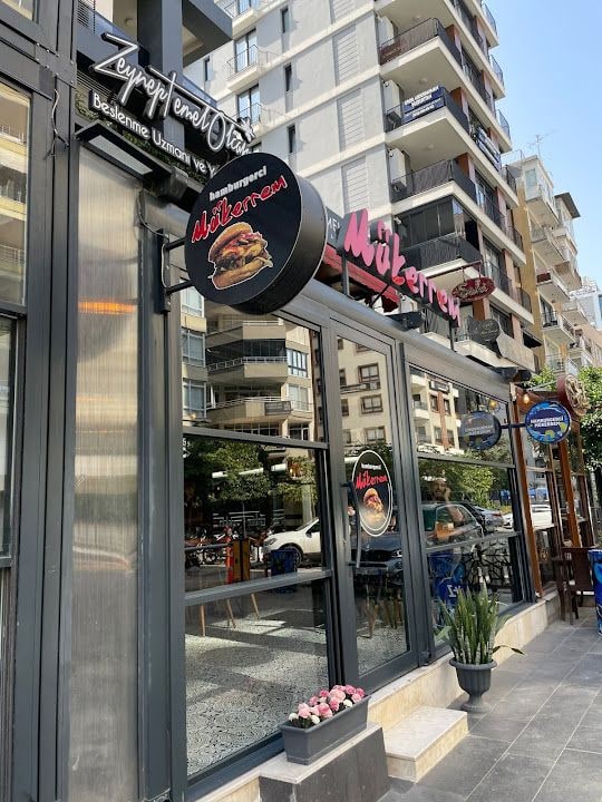 Hamburgerci Mükerrem