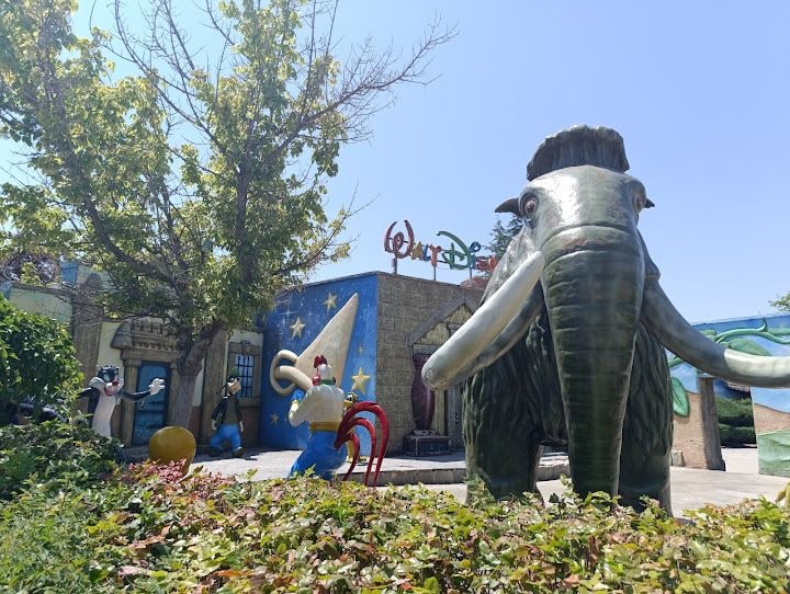 Harikalar diyarı Masal Adası
