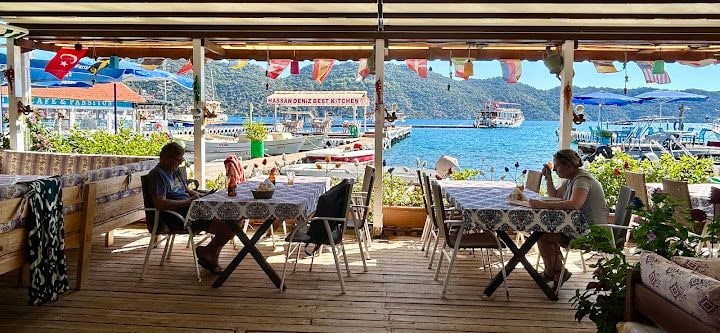 Hassan Deniz Restorant