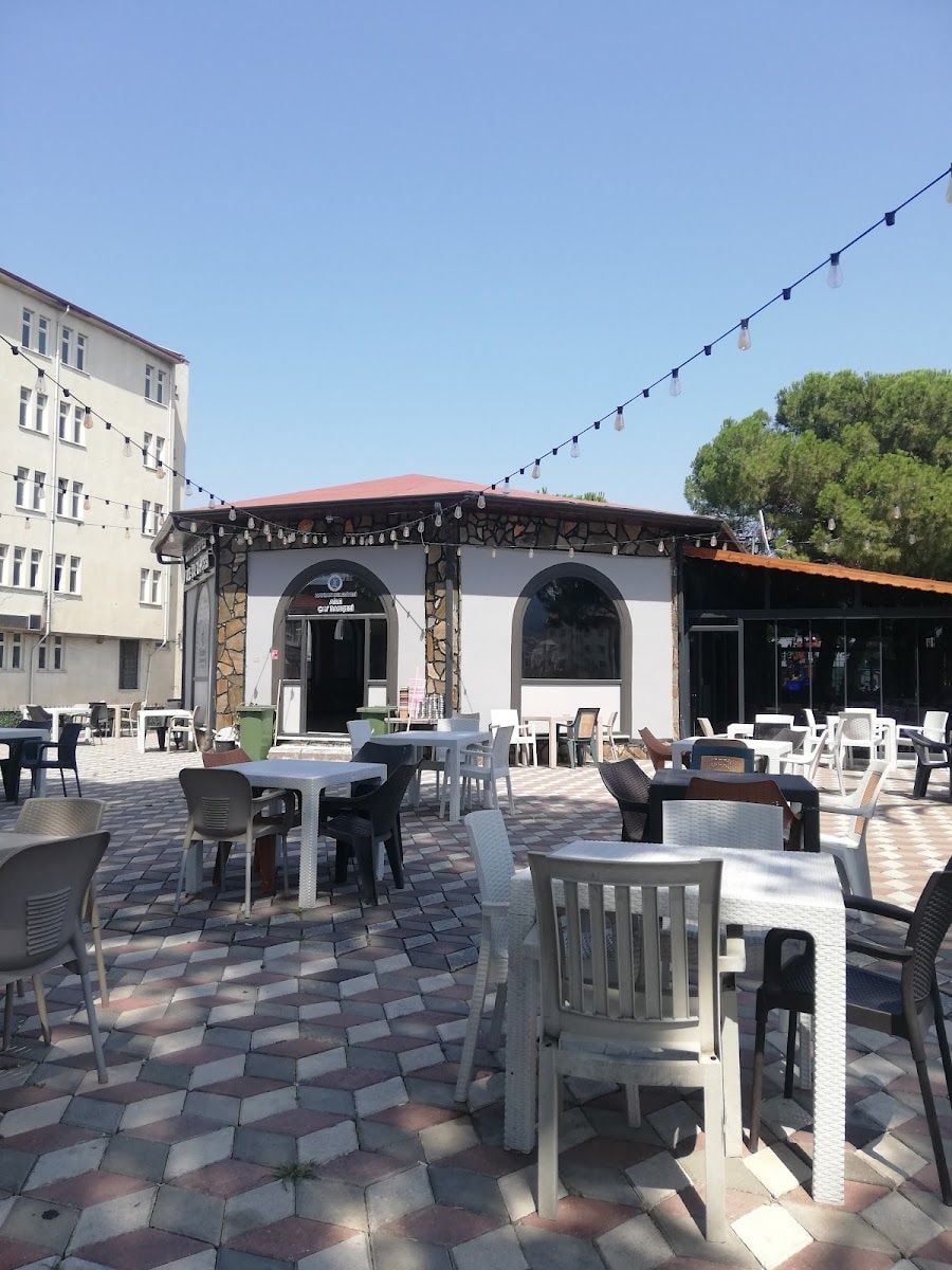 Havran Belediye Çay Bahçesi