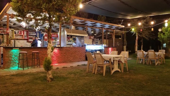 Havuzlu Bahçe