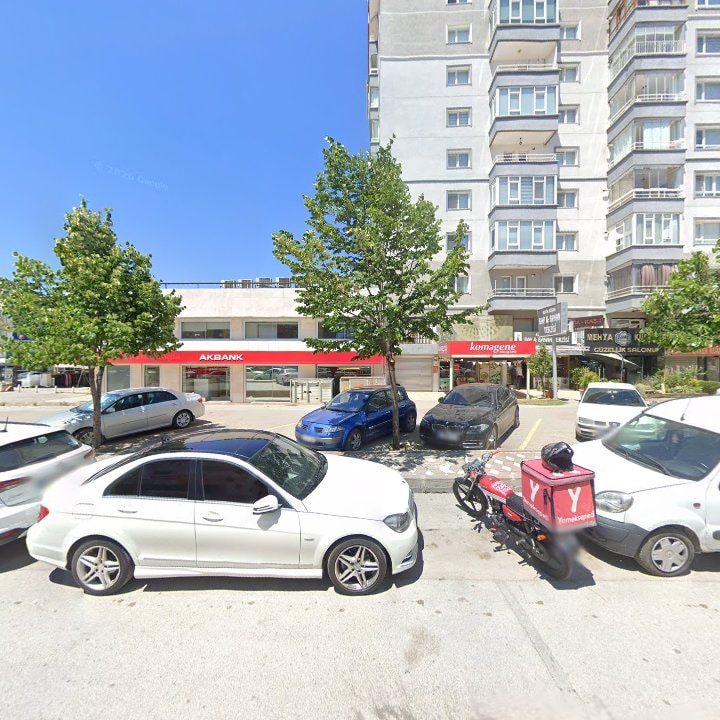 Havuzlu Bahçe Kafe