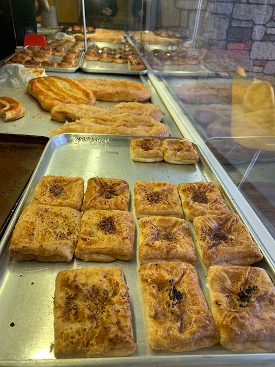 Hayrabolu Börek Salonu