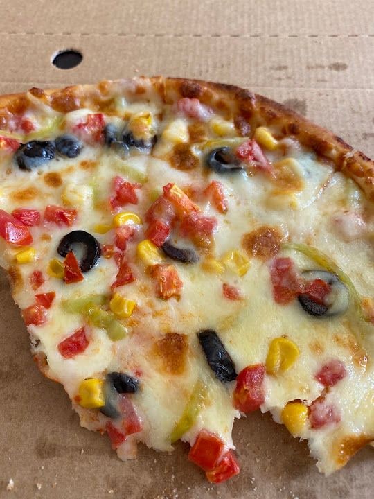 Helena Pizza