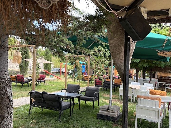 Helvadere Divane Restaurant