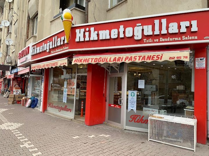 Hikmetoğulları Tatlı Dondurma Salonu